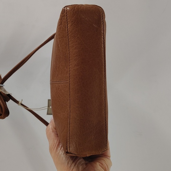 Fossil Vintage Light Brown Leather Crossbody Silver Hardware - Picture 9 of 13